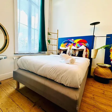 Panzió 01 - Gare - Ora Jungle - Partagee *